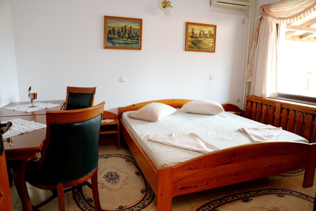 Hotel Mishel Kocherinovo المظهر الخارجي الصورة